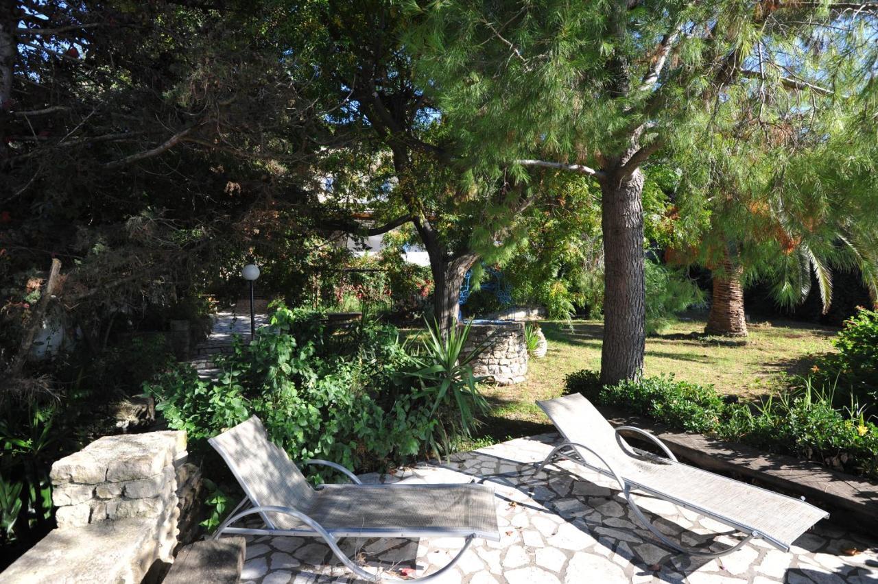 Villa Theodora View Apartments Thalia Agios Georgios Pagon Exteriér fotografie